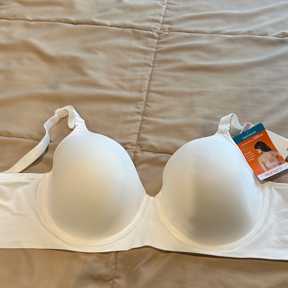 Warners Women's White Underwire Bra